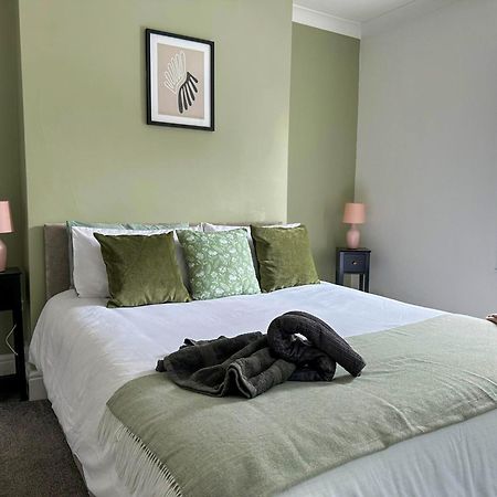 Cecil House - Stylish 2-Bed, Sleeps 5 Guests, Free Parking, Close To Cathedral, Bars & Restaurants Lincoln Extérieur photo