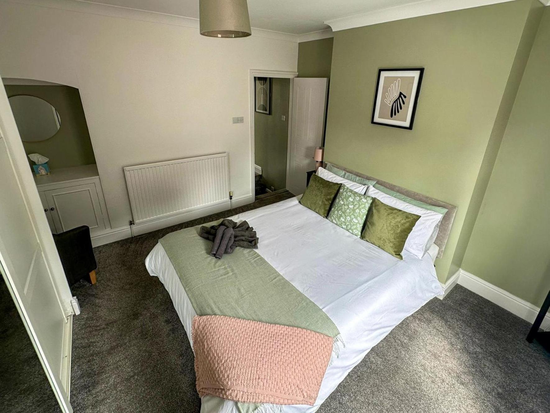 Cecil House - Stylish 2-Bed, Sleeps 5 Guests, Free Parking, Close To Cathedral, Bars & Restaurants Lincoln Extérieur photo