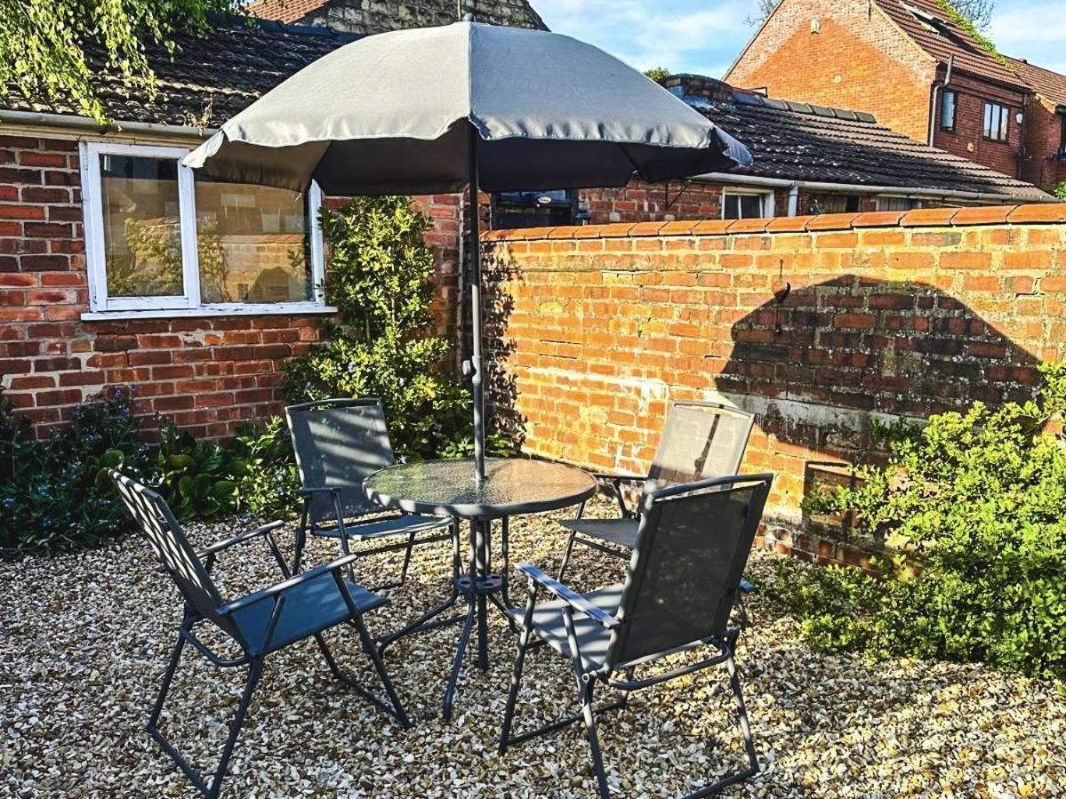 Cecil House - Stylish 2-Bed, Sleeps 5 Guests, Free Parking, Close To Cathedral, Bars & Restaurants Lincoln Extérieur photo